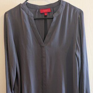 Jennifer Lopez JLo Gray V neck Beaded Long Sleeve Top Blouse Size Small